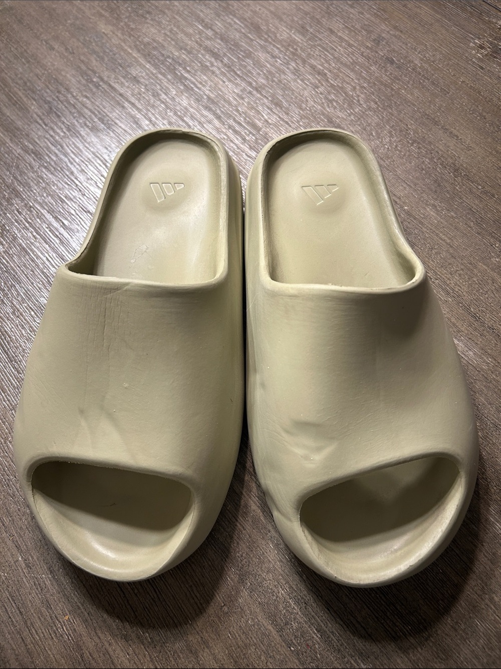 Yeezy Slide Sandals in Light Olive, Sz. 7.5